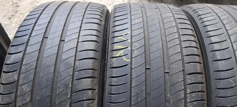 Гуми Летни 245/45R19, снимка 2 - Гуми и джанти - 33849628