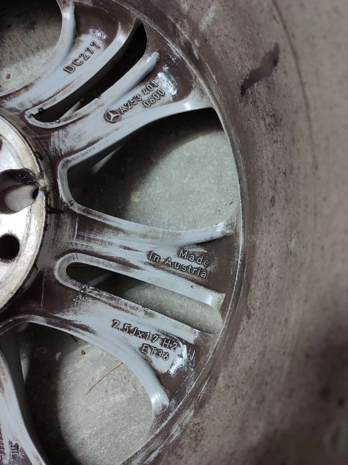 ���� � ������ 235/65R17 �� Mercedes-Benz GLC | Mobile.bg � ����������� 4
