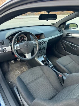 Opel Astra 1.9 GTC, снимка 8