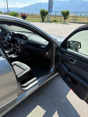 Mercedes-Benz E 220 Avangarde, снимка 13