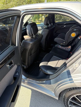 Mercedes-Benz E 220 Avangarde, снимка 10