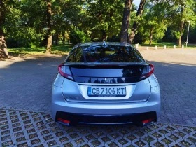 Honda Civic Black Edition, бартер за по евтин автомобил , снимка 5