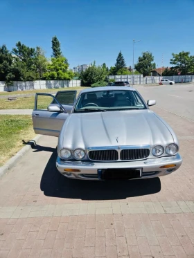     Jaguar Xj