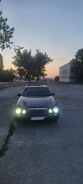 Mercedes-Benz E 200 | Mobile.bg    3