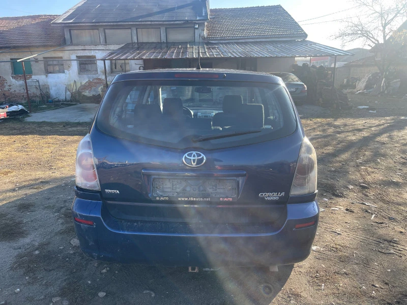 Toyota Corolla verso Тойота Корола Версо 2.0 d-4d 116к.с 2007г НА ЧАСТИ, снимка 4 - Автомобили и джипове - 41356569