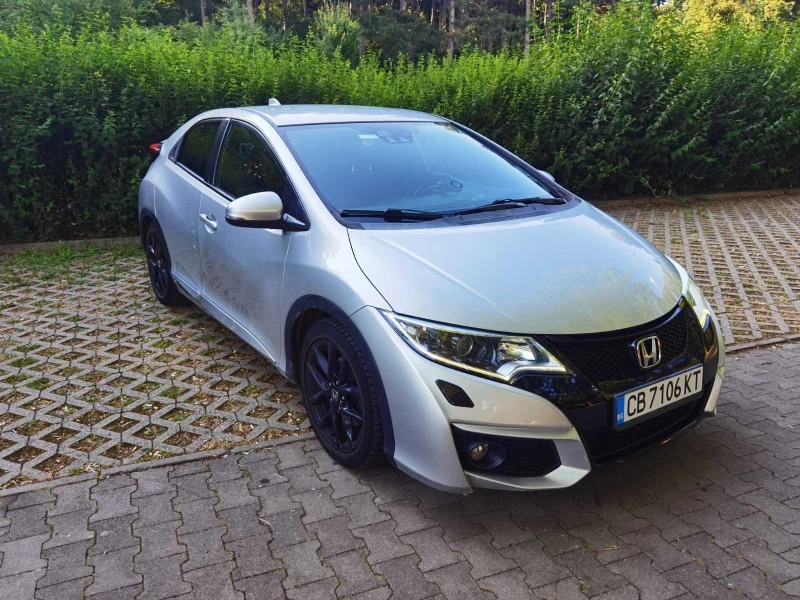 Honda Civic Black Edition, бартер за по евтин автомобил , снимка 2 - Автомобили и джипове - 46230944