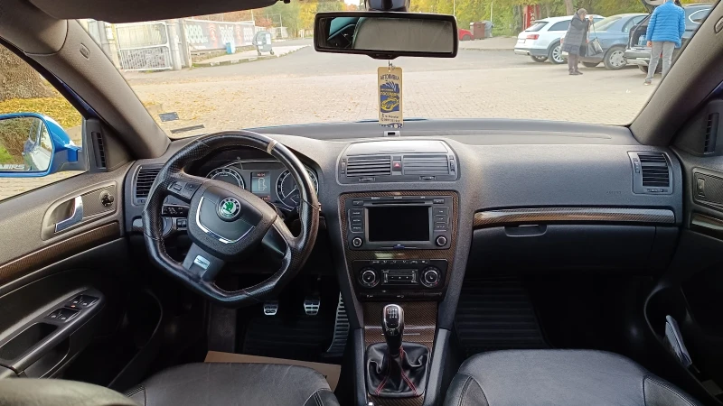 Skoda Octavia 2.0 VRS, снимка 12 - Автомобили и джипове - 48056509