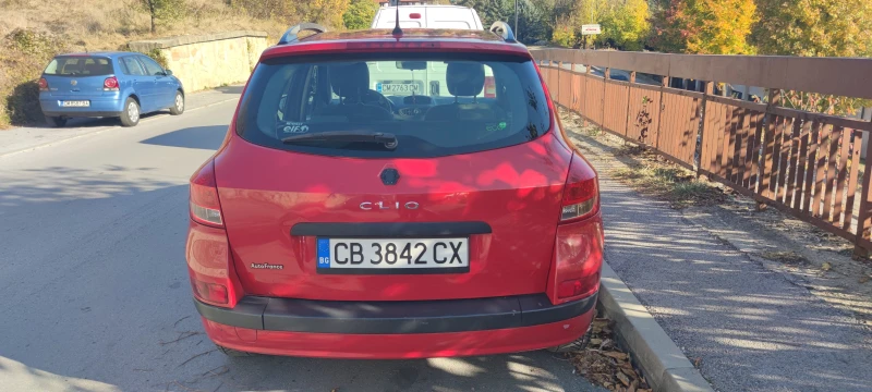 Renault Clio, снимка 4 - Автомобили и джипове - 48871221