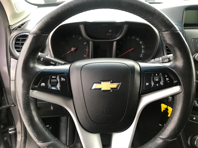 Chevrolet Orlando 1, 8 i газ 7 места, снимка 3 - Автомобили и джипове - 49313644