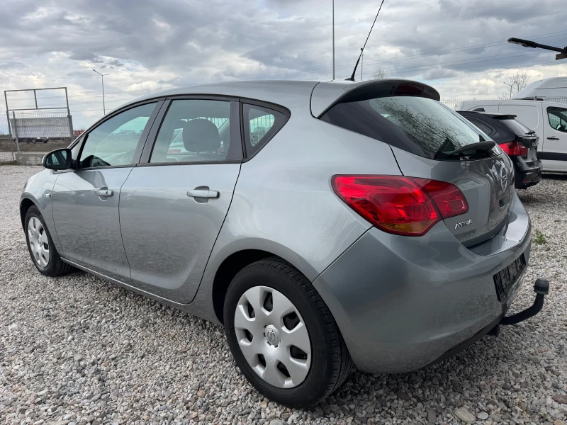 Opel Astra 1.6 Edition, снимка 5 - Автомобили и джипове - 49528896