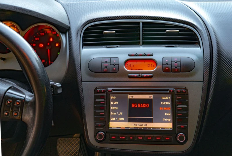 Seat Altea XL, снимка 5 - Автомобили и джипове - 51644470