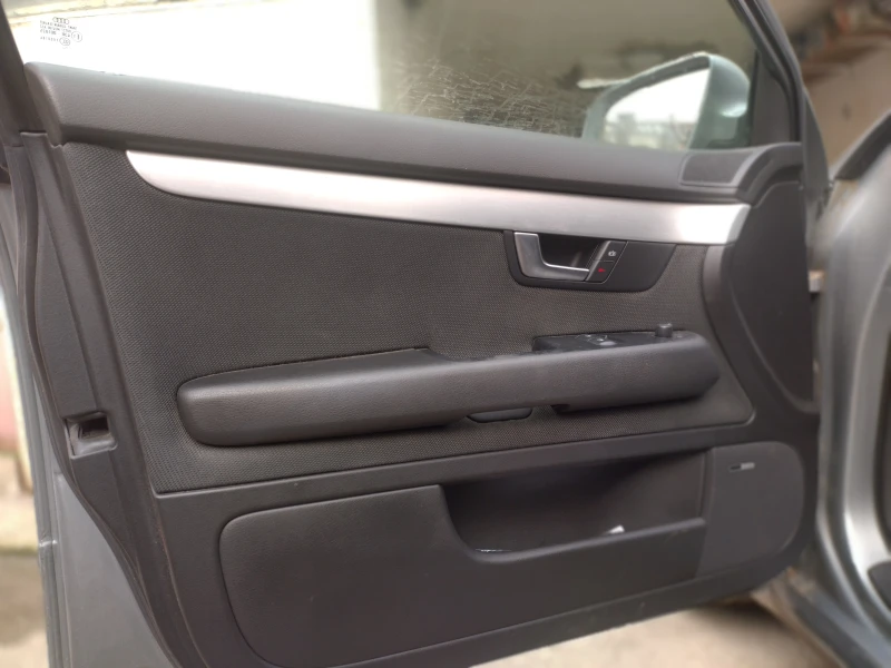 Audi A4 Avant, снимка 10 - Автомобили и джипове - 51731065