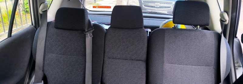 Toyota Corolla verso 1.6, снимка 12 - Автомобили и джипове - 52352305