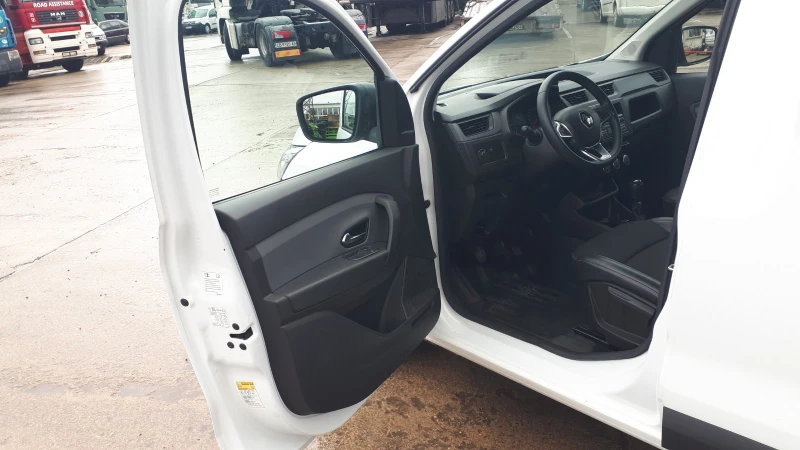 Renault Express 1.5 DCI 75к.с. 6 скорости, снимка 6 - Автомобили и джипове - 52537561