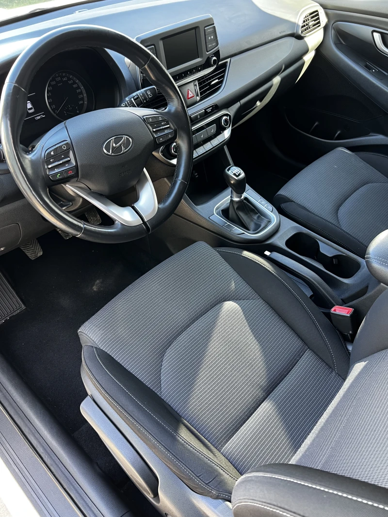 Hyundai I30 Select, снимка 10 - Автомобили и джипове - 52710997