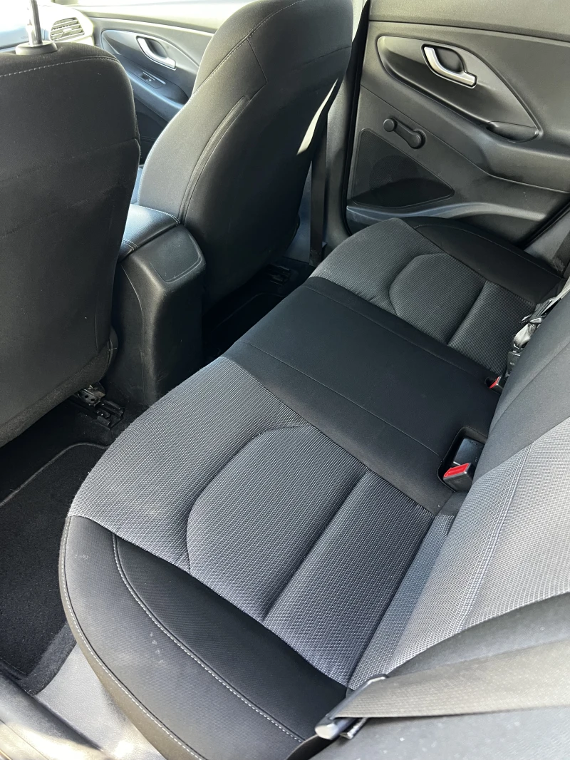 Hyundai I30 Select, снимка 12 - Автомобили и джипове - 52710997