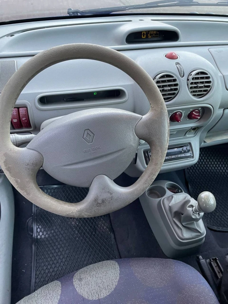 Renault Twingo 1.2 16V, снимка 11 - Автомобили и джипове - 52956648