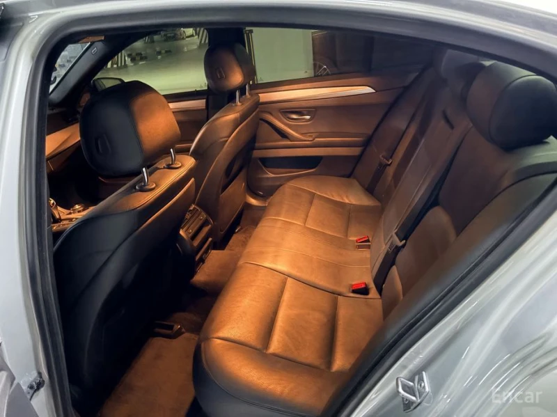 BMW 530, снимка 9 - Автомобили и джипове - 52980125