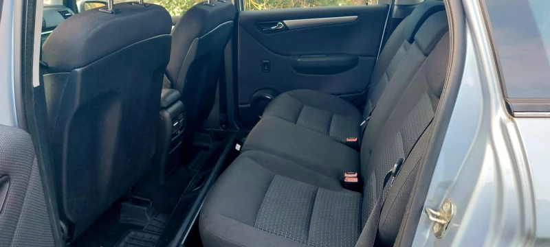 Mercedes-Benz B 200 2.0 CDI AUTOMATIC , снимка 10 - Автомобили и джипове - 53028066