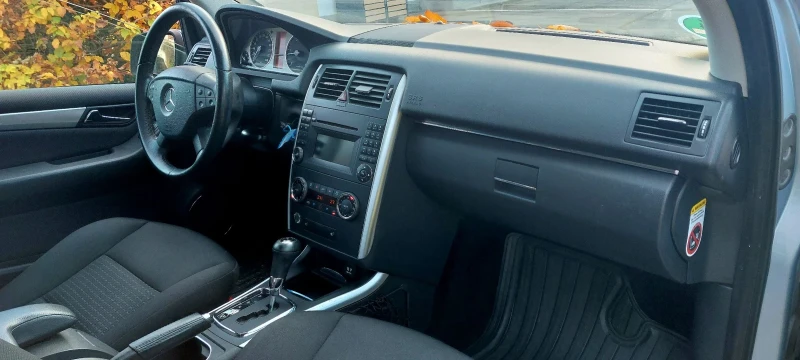 Mercedes-Benz B 200 2.0 CDI AUTOMATIC , снимка 3 - Автомобили и джипове - 53028066