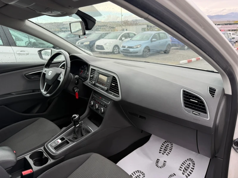 Seat Leon 1.6 TDI 115 кс./FACELIFT, снимка 9 - Автомобили и джипове - 53244521