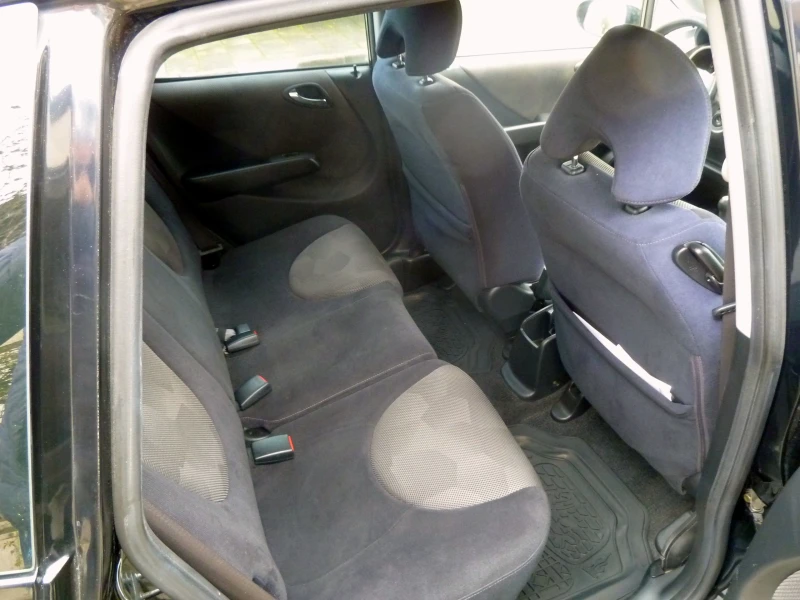 Honda Jazz, снимка 10 - Автомобили и джипове - 53292342