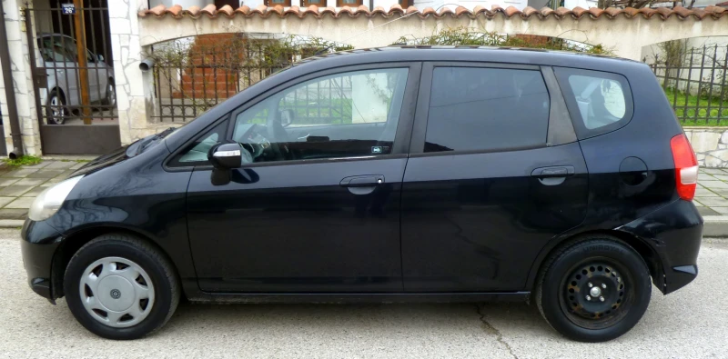 Honda Jazz, снимка 2 - Автомобили и джипове - 53292342