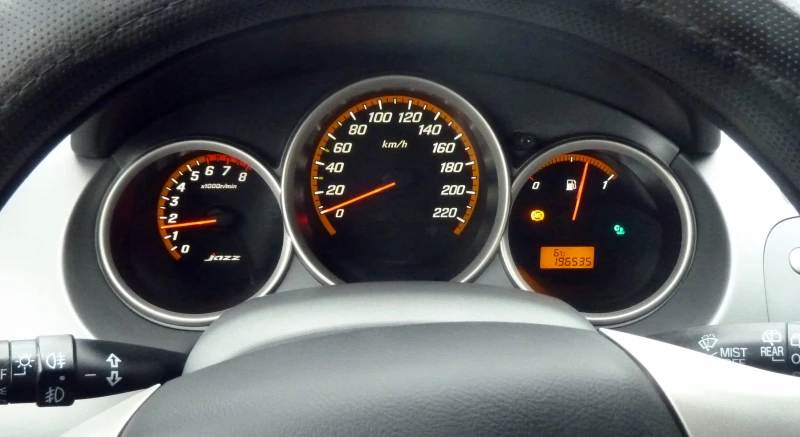 Honda Jazz, снимка 14 - Автомобили и джипове - 53292342