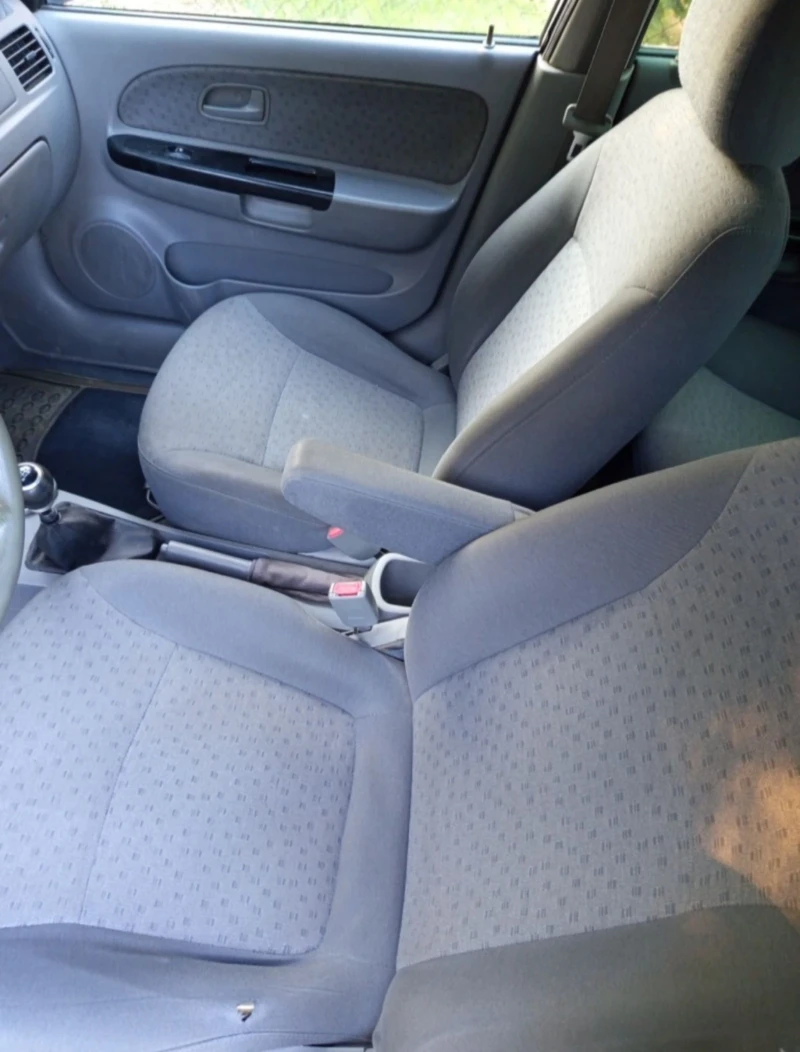 Kia Rio 1.5.97, снимка 8 - Автомобили и джипове - 53344330