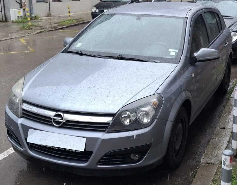 Opel Astra H, снимка 15 - Автомобили и джипове - 53366977