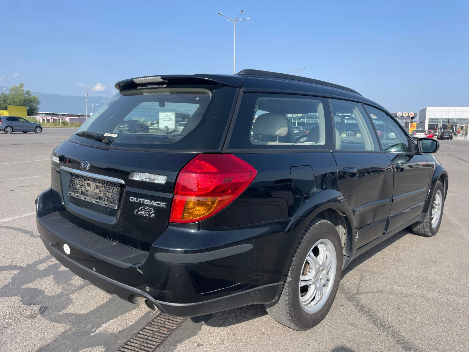 Subaru Outback H6+ Xenon+ Панорама+ ГАЗ+ Регитрация - изображение 3