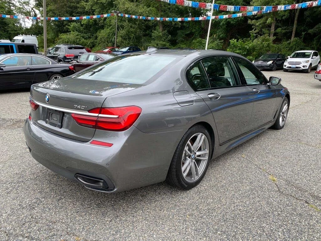 BMW 740 XDRIVE/INDIVIDUAL/KEYLESS/LANE ASSIST - изображение 5