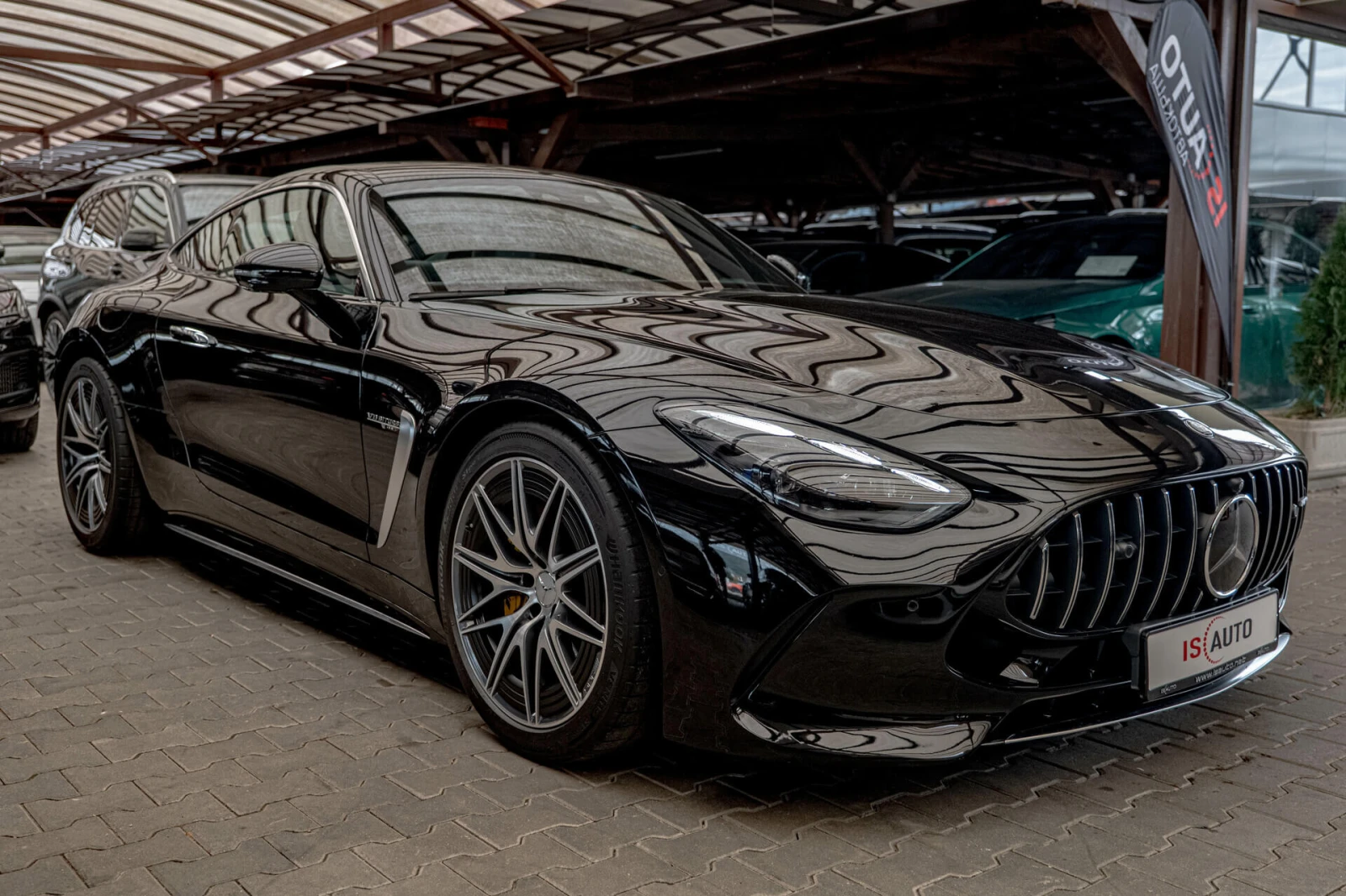 Mercedes-Benz AMG GT 63/Coupe/4M+ /Burm/Dynamic Plus/Камера 360/ - изображение 3
