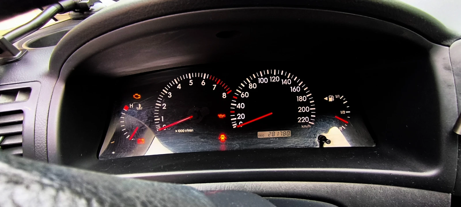 Toyota Corolla verso 1.6 - изображение 6