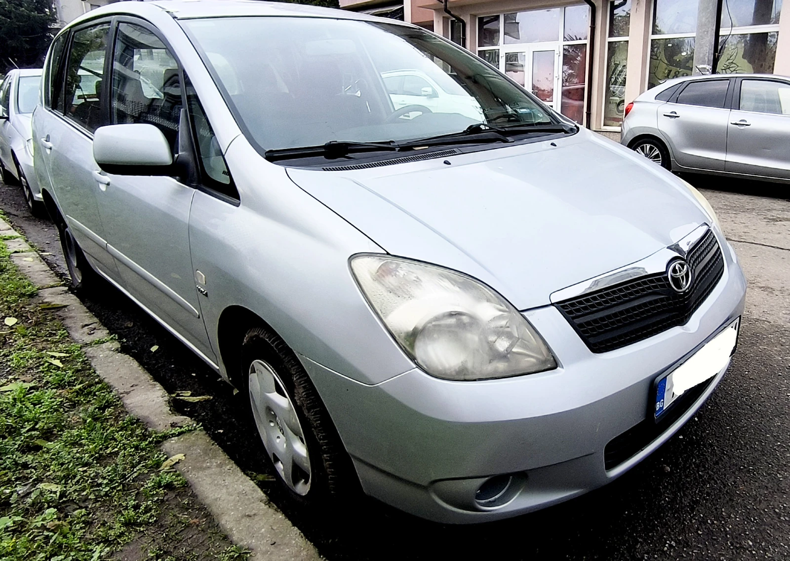 Toyota Corolla verso 1.6 - изображение 2