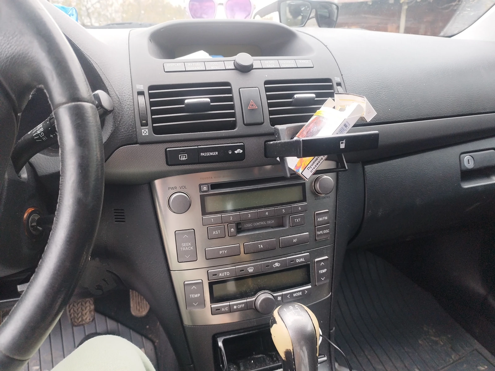 Toyota Avensis  - изображение 6