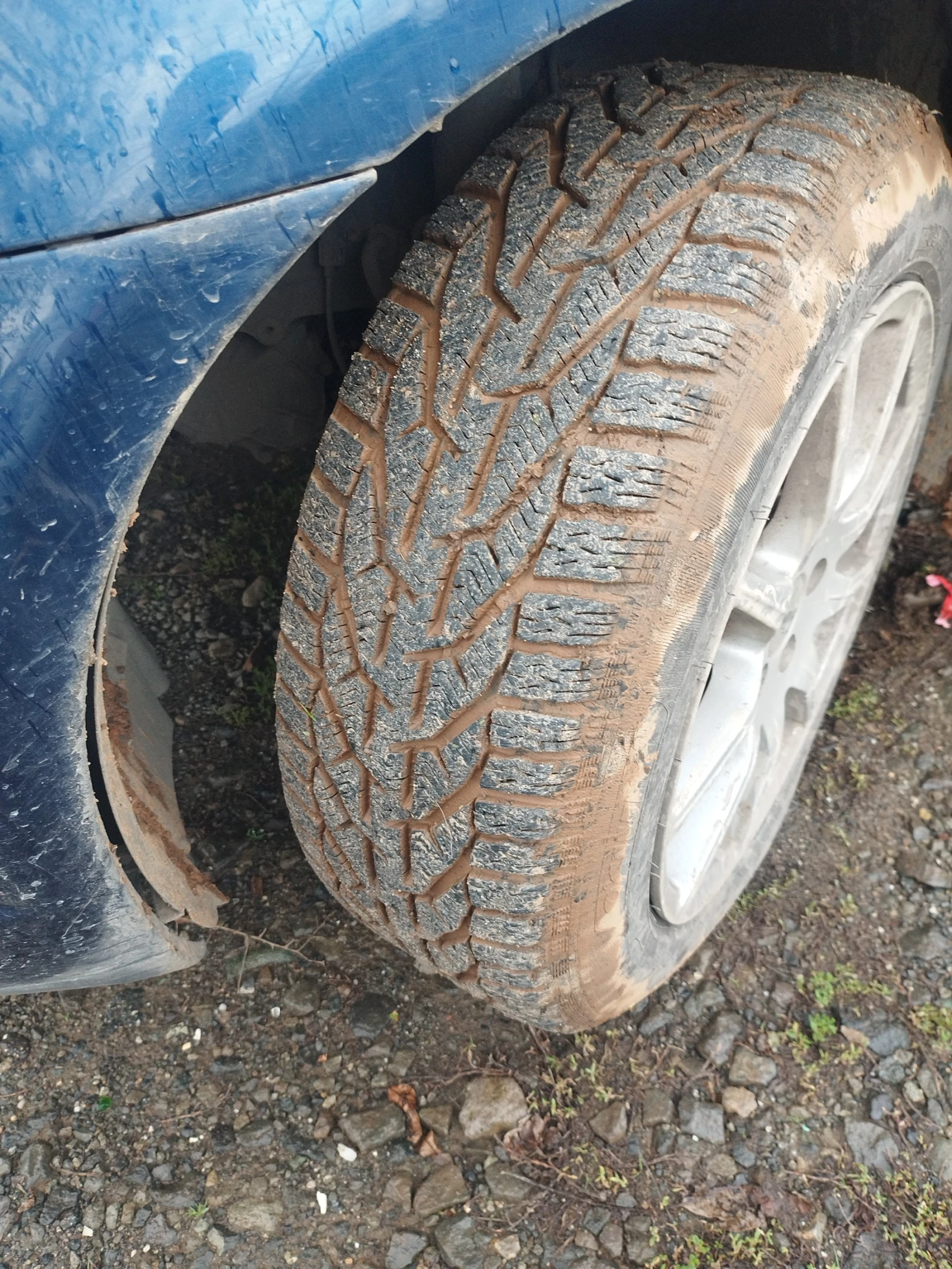 Toyota Avensis  - изображение 2