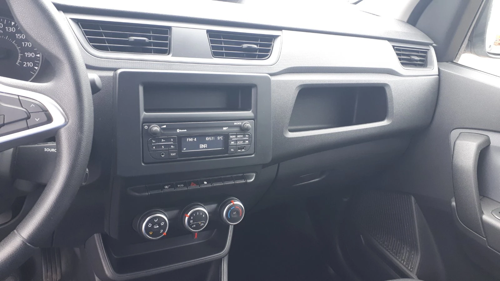 Renault Express 1.5 DCI 75к.с. 6 скорости - изображение 10