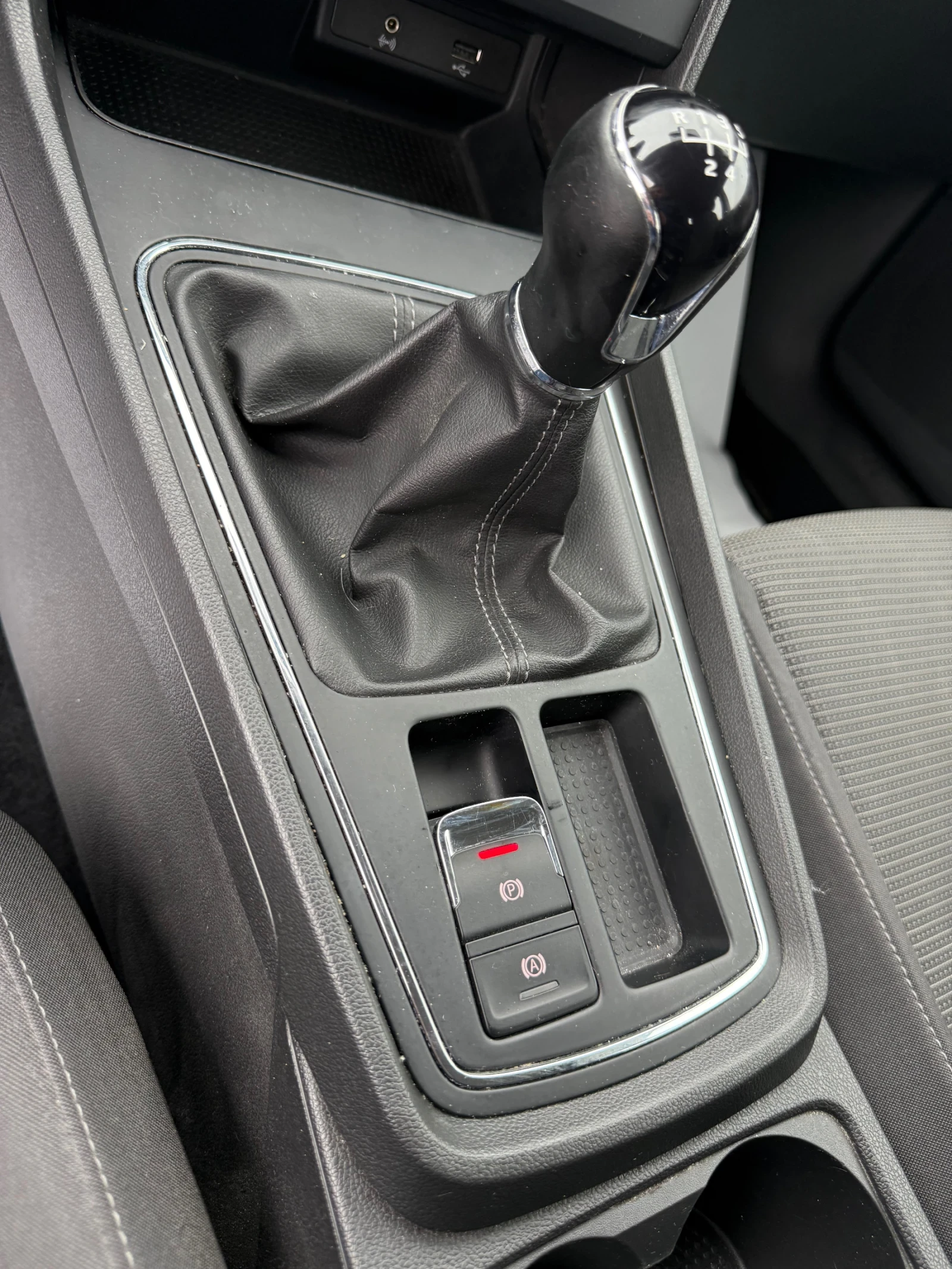 Seat Leon 1.6 TDI 115 ��./FACELIFT | Mobile.bg � ����������� 14