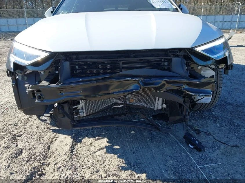 Audi A4 PREMIUM PLUS 40 TFSI QUATTRO S TRONIC - изображение 6