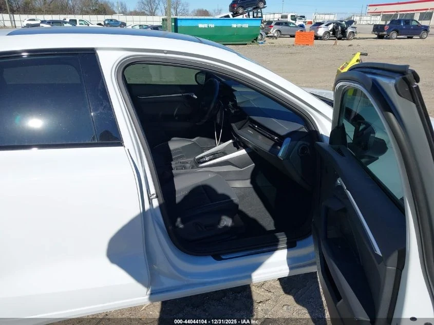 Audi A4 PREMIUM PLUS 40 TFSI QUATTRO S TRONIC - изображение 5