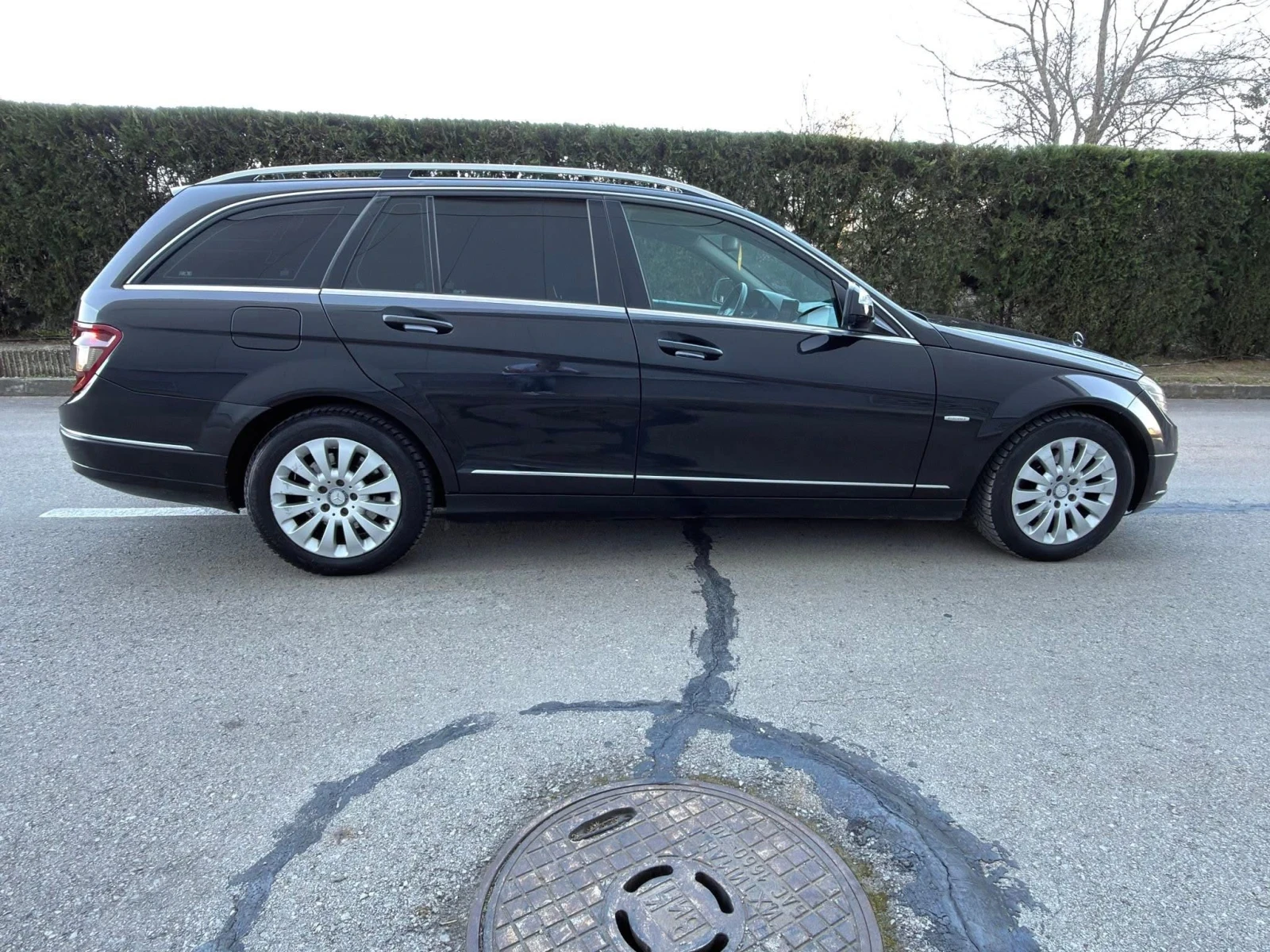 Mercedes-Benz C 220 2.2 ТОП СЪСТОЯНИЕ, снимка 12 - Автомобили и джипове - 54133242