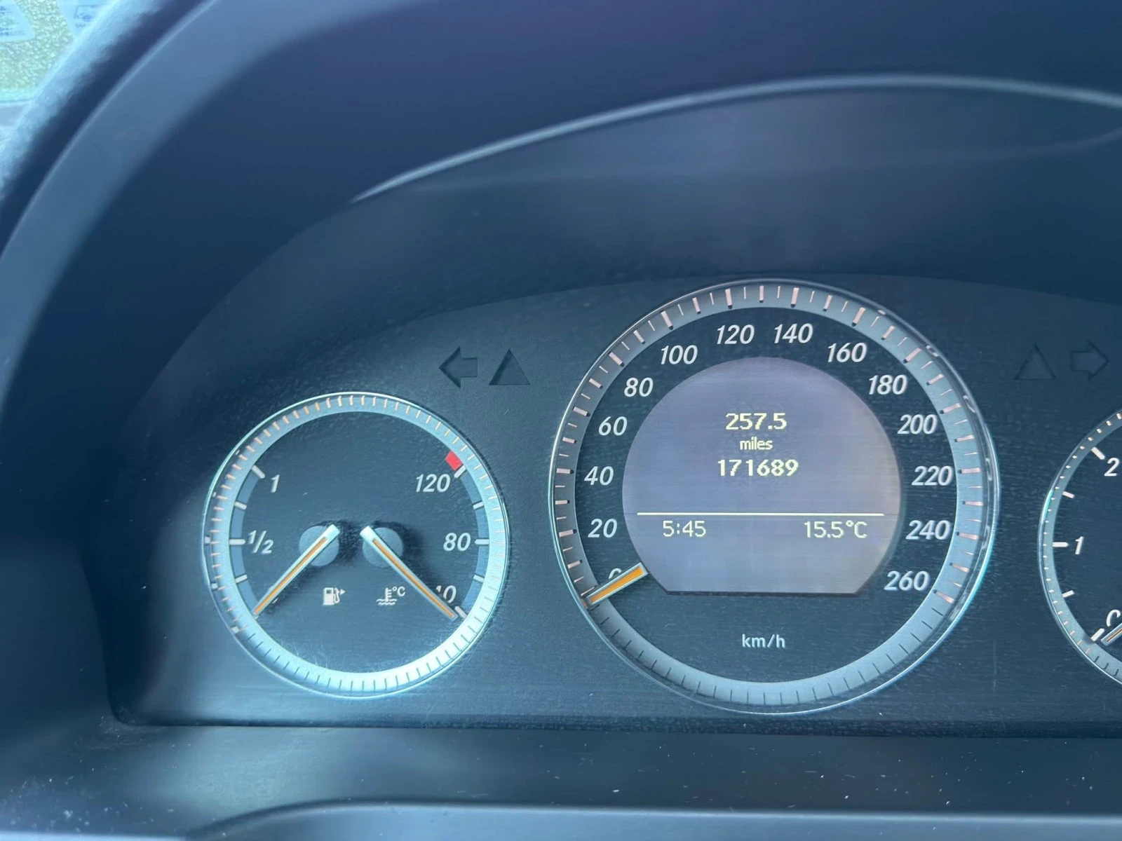 Mercedes-Benz C 220 2.2 ТОП СЪСТОЯНИЕ, снимка 10 - Автомобили и джипове - 54133242