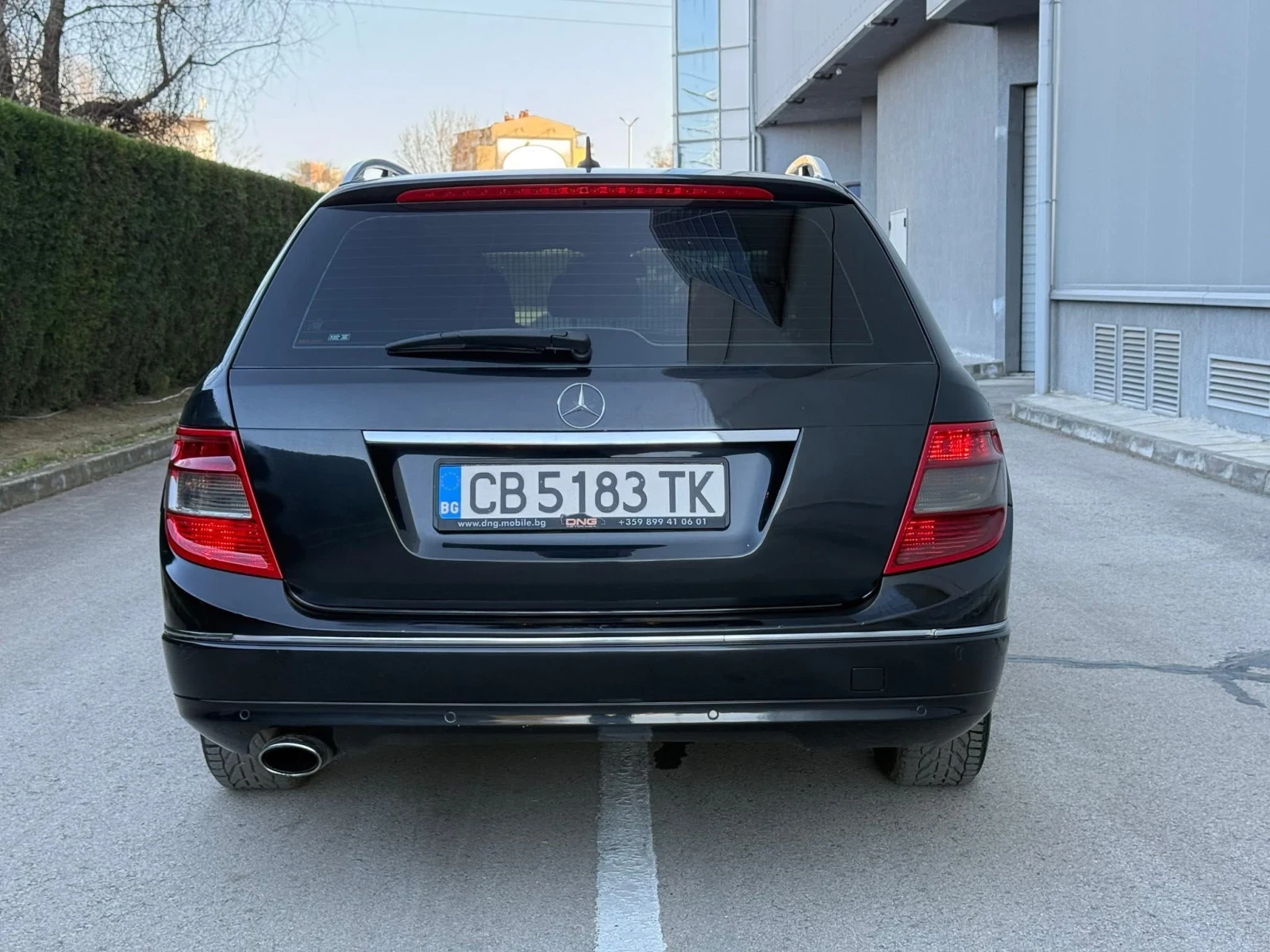 Mercedes-Benz C 220 2.2 ТОП СЪСТОЯНИЕ, снимка 5 - Автомобили и джипове - 54133242