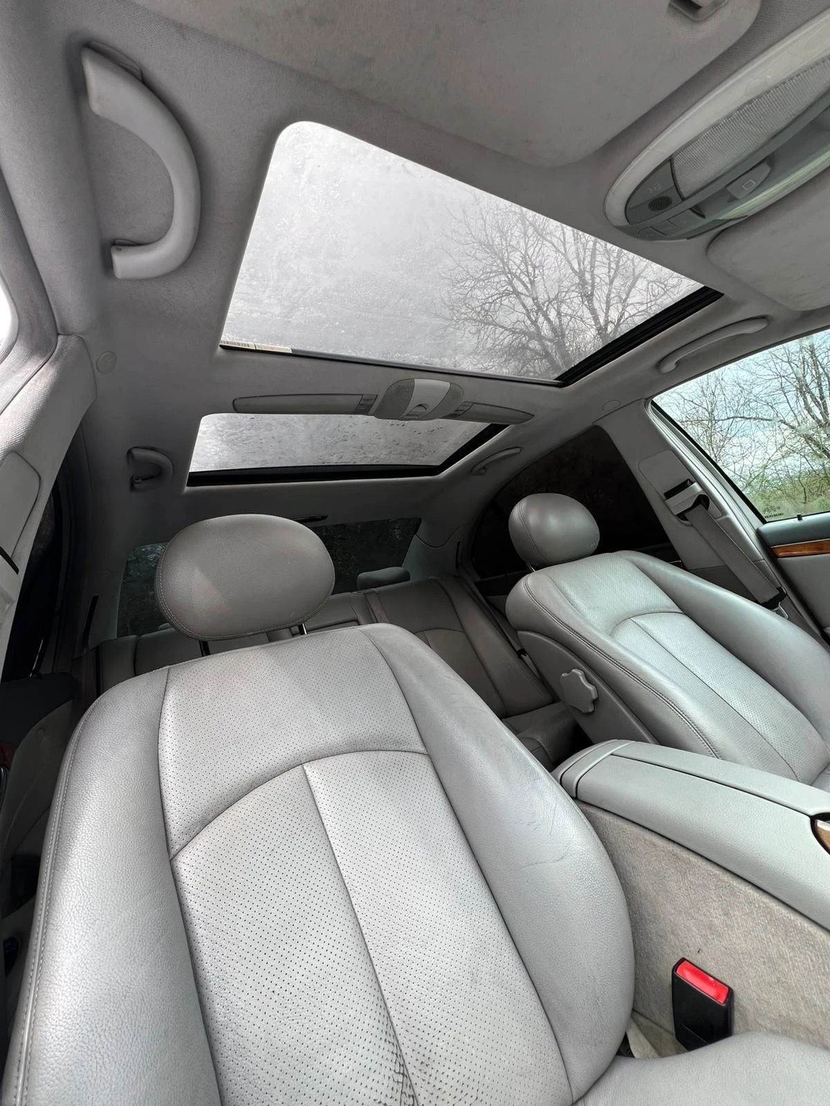 Mercedes-Benz E 320, снимка 9 - Автомобили и джипове - 54153168