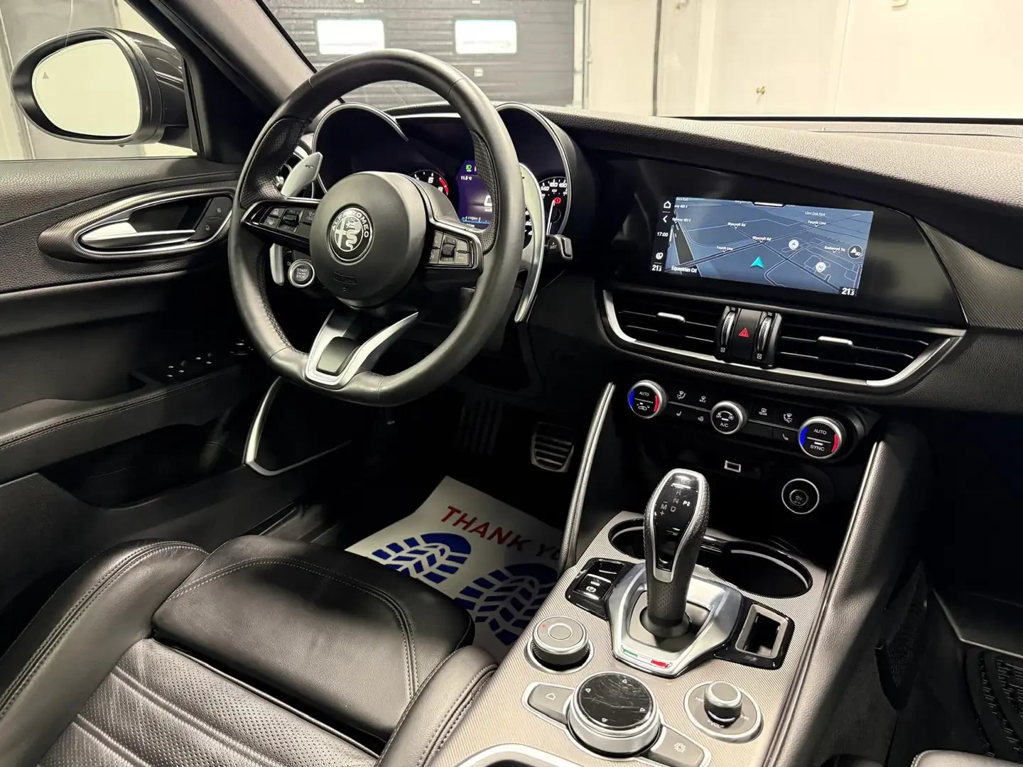 Alfa Romeo Giulia Ti Sport AWD, снимка 10 - Автомобили и джипове - 54367042