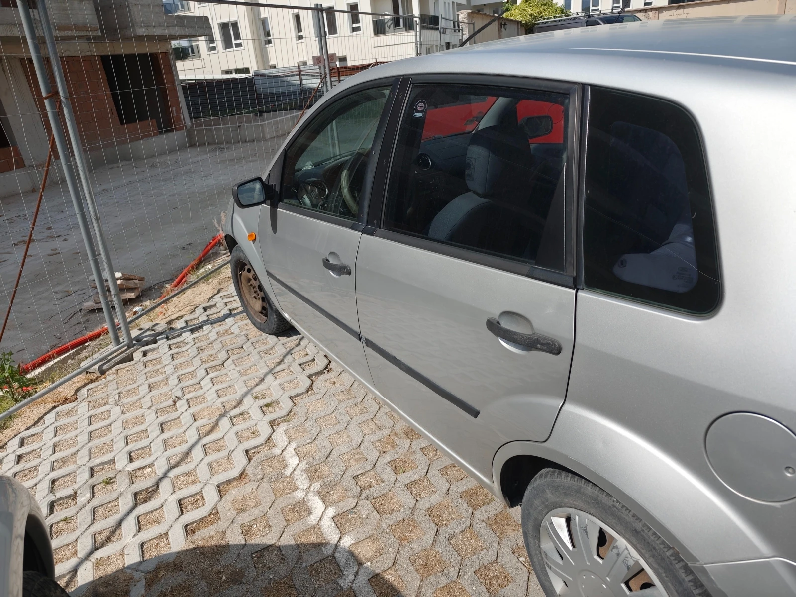 Ford Fiesta MK6, снимка 4 - Автомобили и джипове - 54517765
