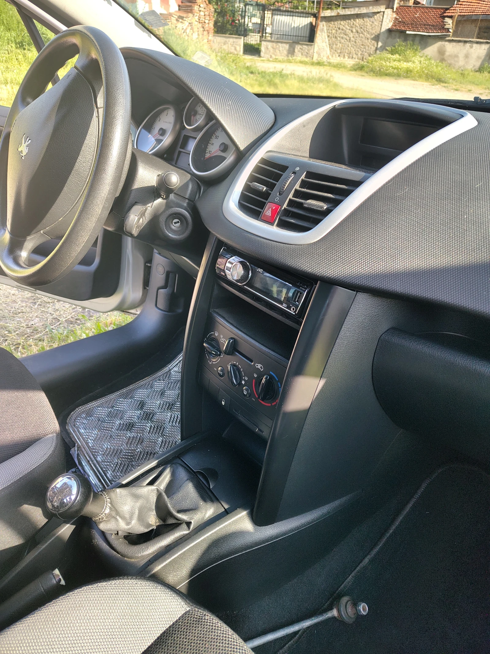 Peugeot 207 SW, снимка 4 - Автомобили и джипове - 54542709