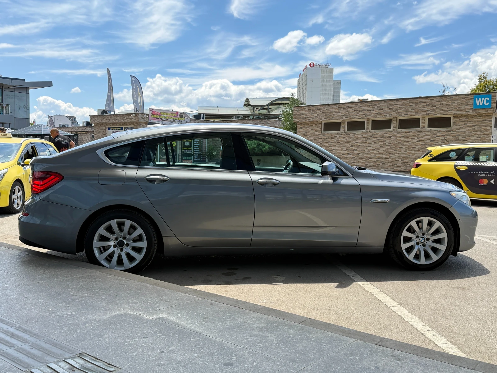 BMW 5 Gran Turismo 6 МЕСЕЦА ГАРАНЦИЯ/2.0D 163к.с. Всички Екстри, снимка 6 - Автомобили и джипове - 55228986