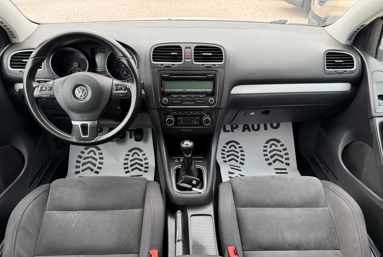 VW Golf 1.6i* 102k.c* GPL* Highline* , снимка 8 - Автомобили и джипове - 55408579